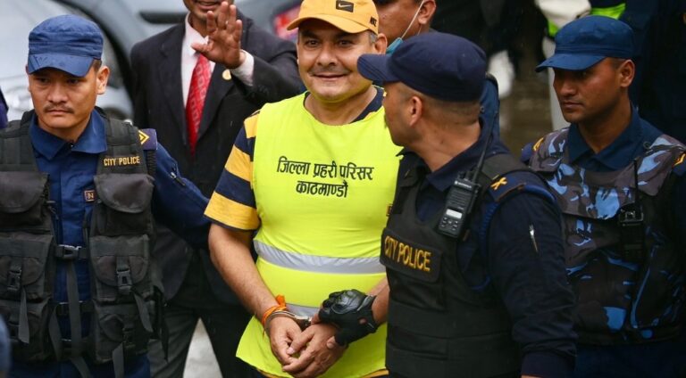 दुर्गा प्रसाईंलाई चार दिन हिरासतमा राखेर अनुसन्धान गर्न अदालतको अनुमति