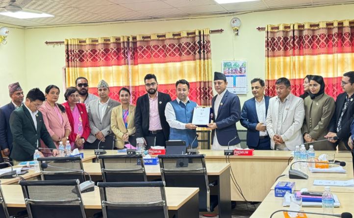 प्रतिनिधि सभा नियमावली मस्यौदा प्रतिवेदन सभामुखलाई हस्तान्तरण