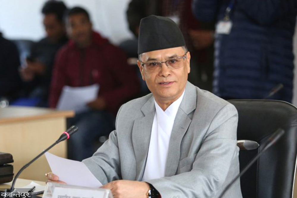 पूर्वप्रधानन्यायाधीश चोलेन्द्र शमशेर जबरा पक्राउ