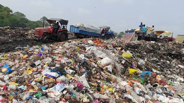 वर्षाले सिसडोल ल्याण्डफिल्ड प्रभावित, काठमाडौंमा फोहोर ननिकाल्न महानगरको आग्रह