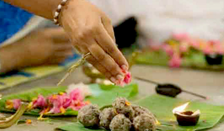 आजदेखि सोह्र श्राद्ध सुरु, पितृलाई तर्पण, पिण्डदान र सिदादान गरिँदै